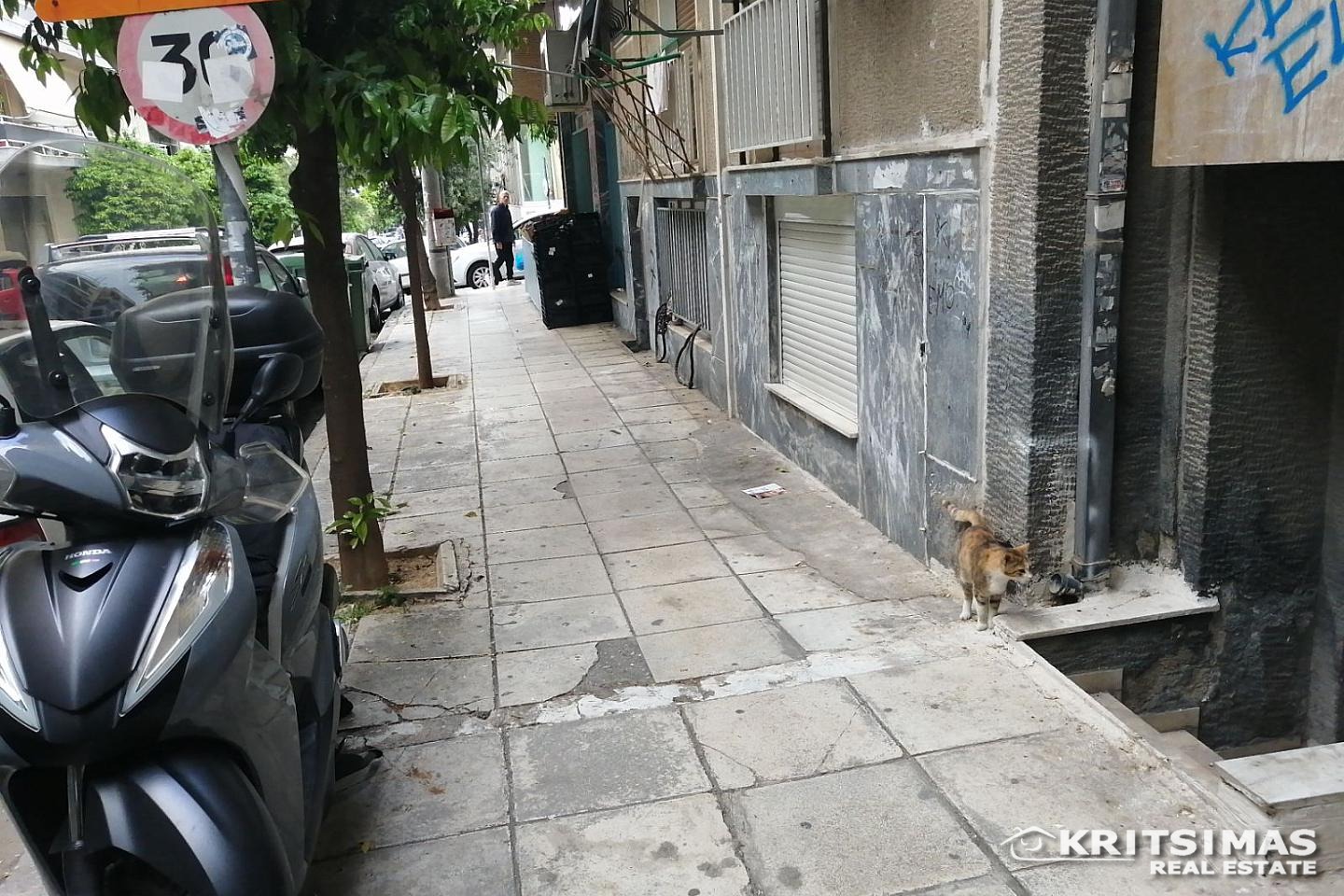 property-img