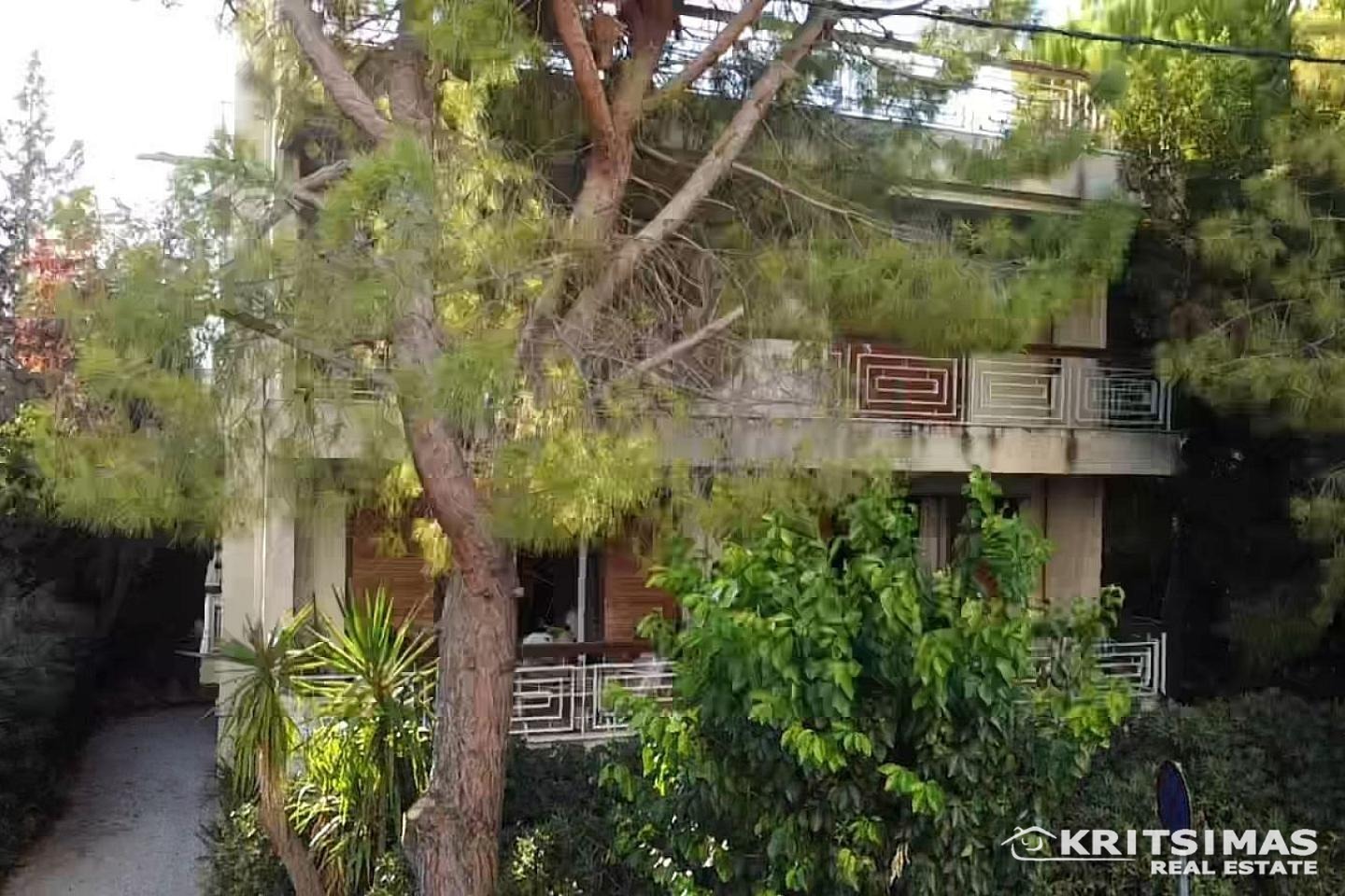 property-img
